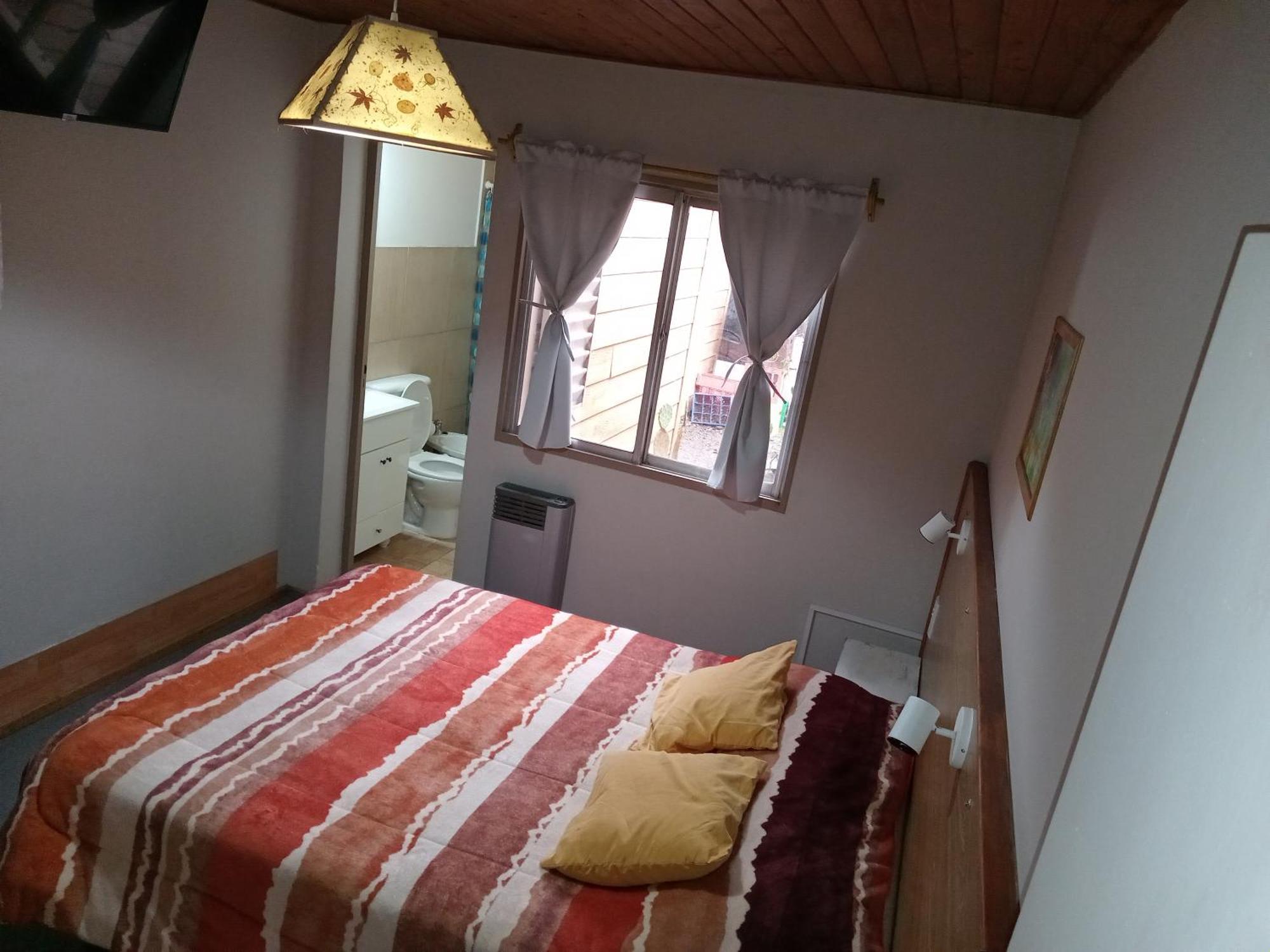 Hostel El Reencuentro Хунин-де-лос-Андес Экстерьер фото
