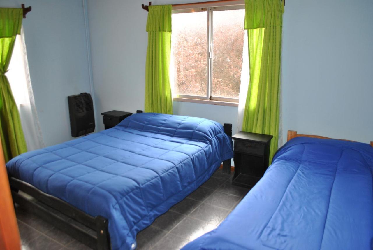 Hostel El Reencuentro Хунин-де-лос-Андес Экстерьер фото